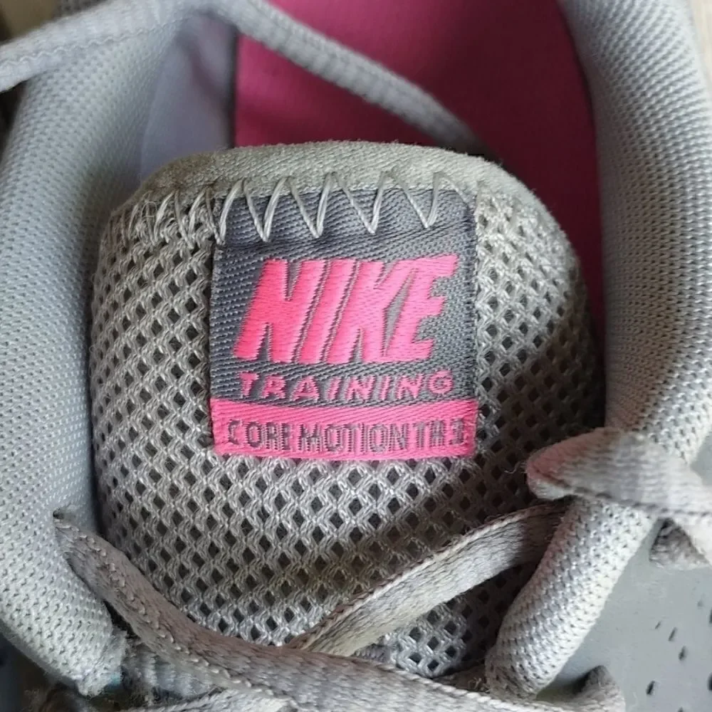 Nike Woman's Sneakers
